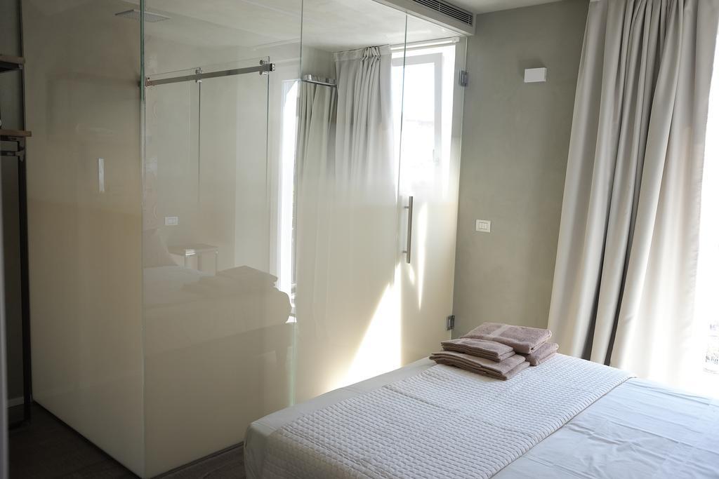 Hotel Casa Matilda à Porto SantʼElpidio Extérieur photo